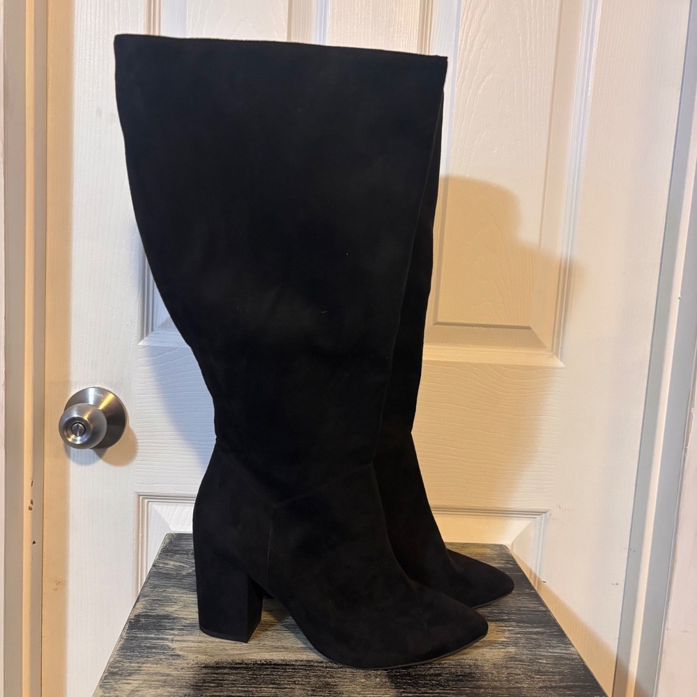 Torrid Black Faux Suede Pointed Toe Block Heel Knee High Boots Extra Wide 9.5WW